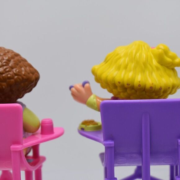 Fisher Price Little People Hiking Girl Maggie with Binoculars Camping and Lynn - Picture 5 of 6